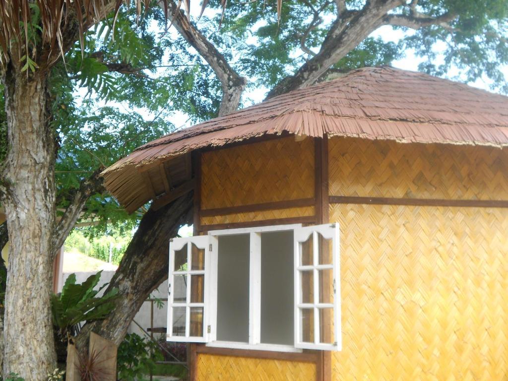 Tia Mers Guest House Puerto Princesa Quarto foto